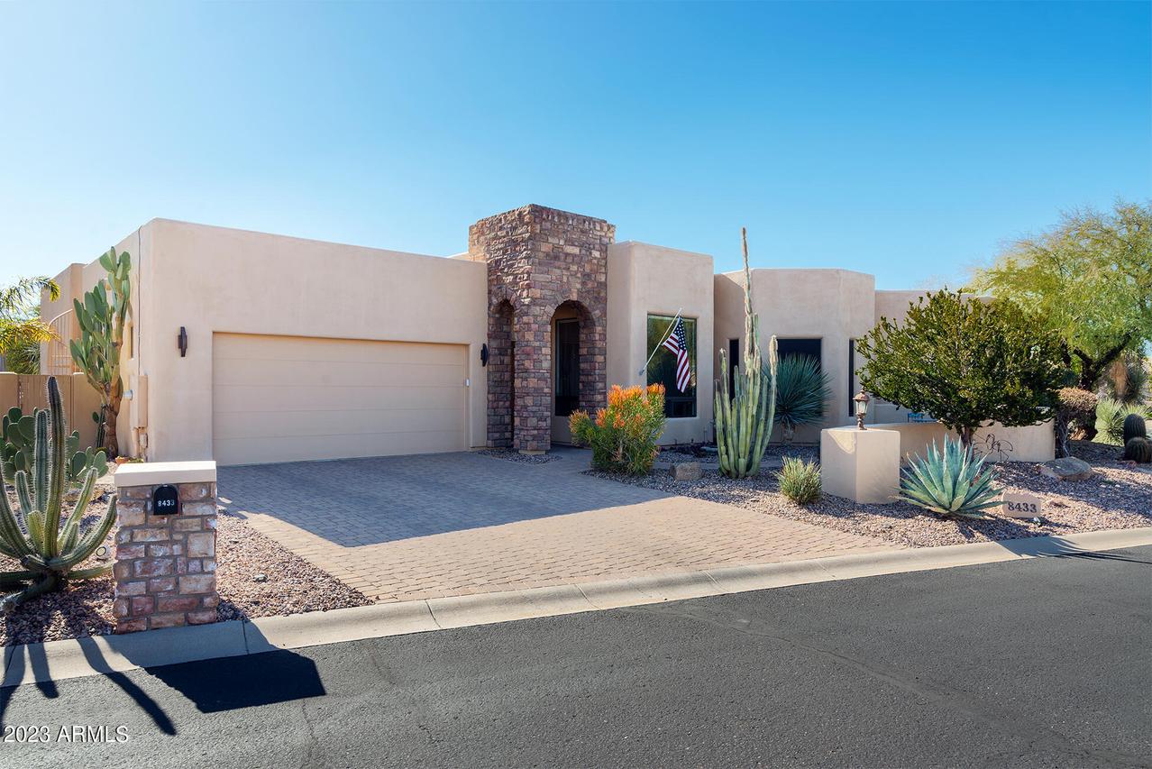 8433 E Canyon Estates Cir., Gold Canyon, AZ 85118