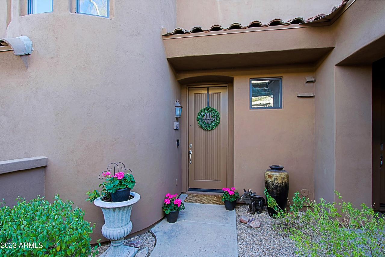 16600 N Thompson Peak Pkwy. #1009, Scottsdale, AZ 85260