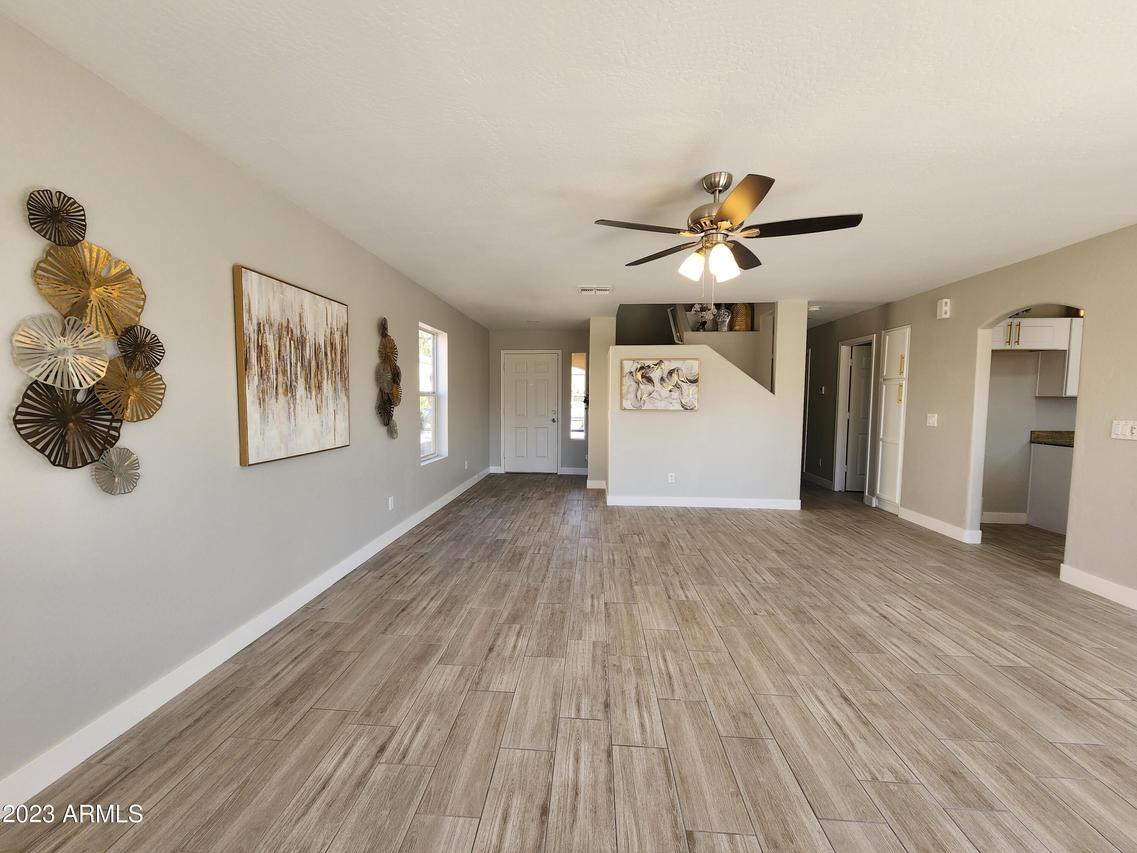 31320 N Blackfoot Dr., San Tan Valley, AZ 85143