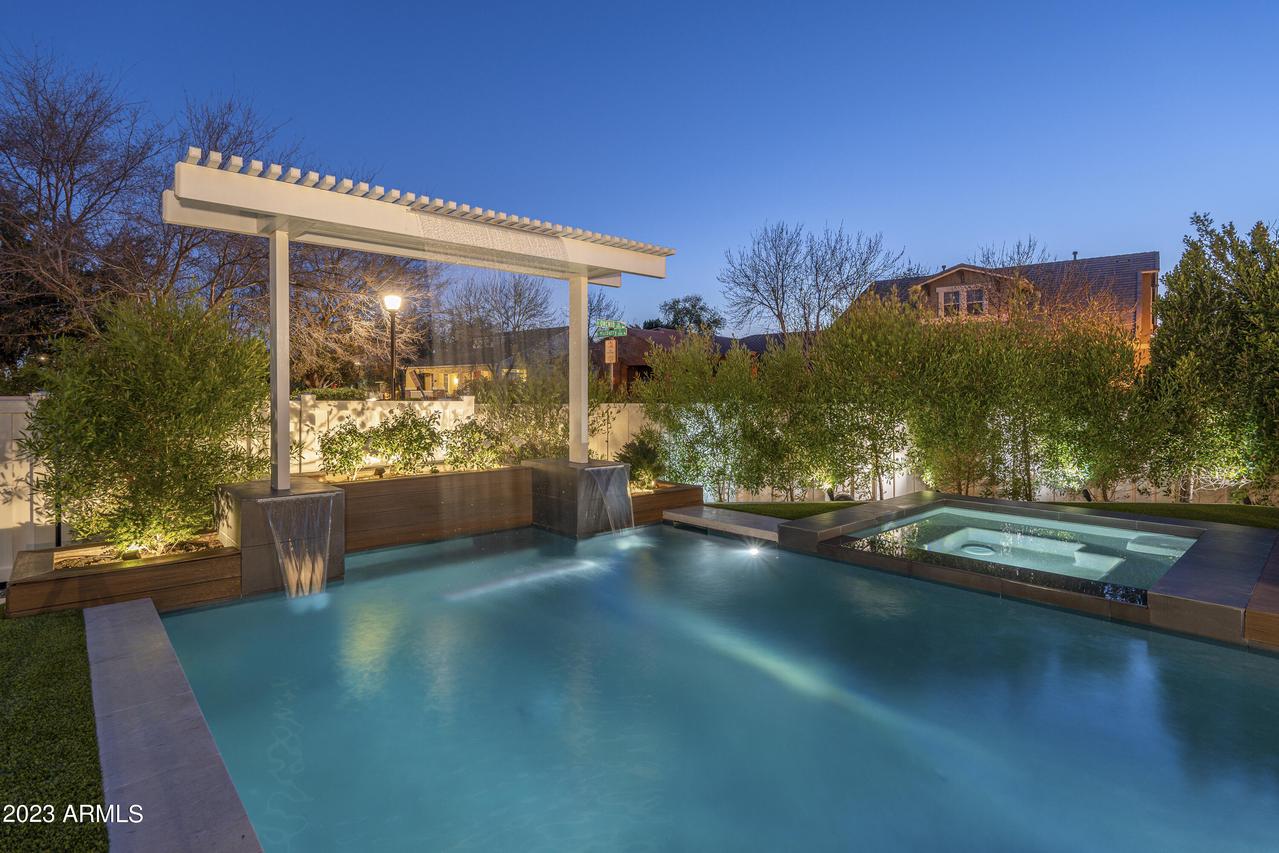 2833 E Pistachio St., Gilbert, AZ 85296