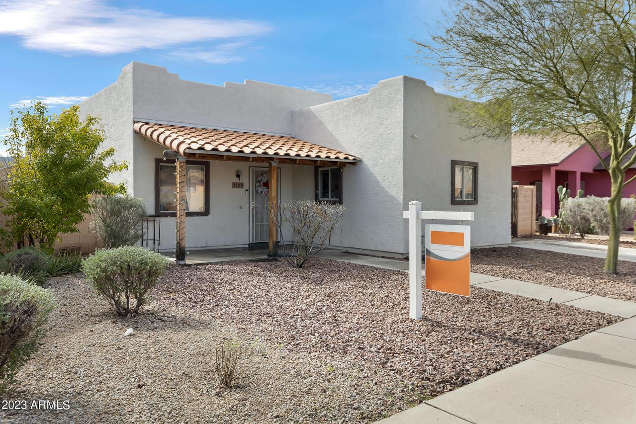 1409 E Apollo Rd., Phoenix, AZ 85042