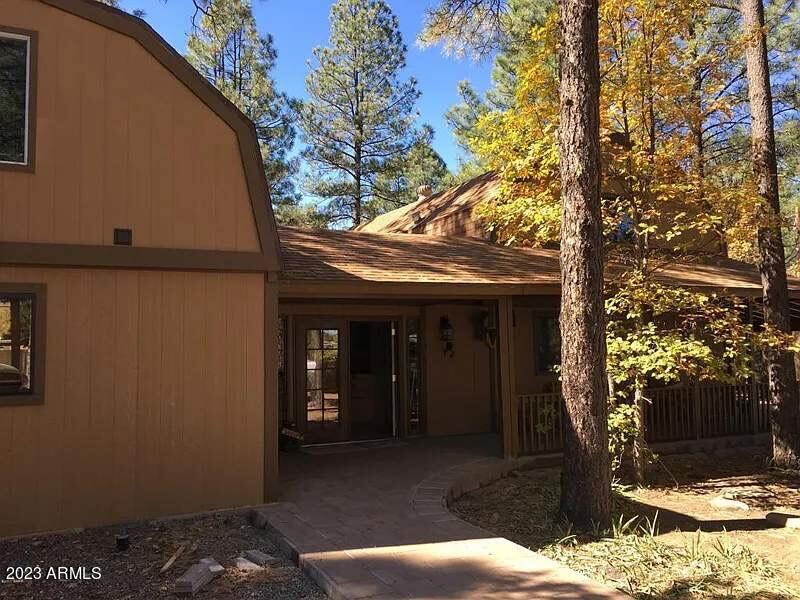 740 Mountain View Dr., Pinetop, AZ 85929