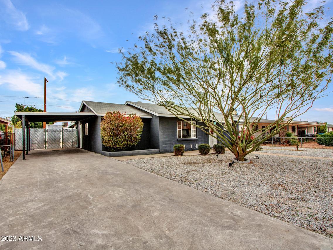 8631 N 31st Ave., Phoenix, AZ 85021