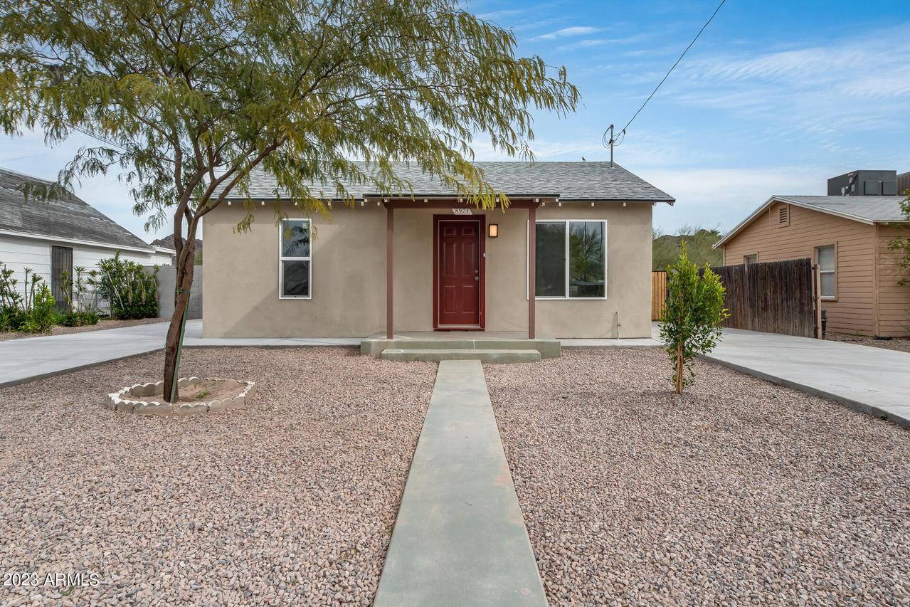 8921 N 10th St., Phoenix, AZ 85020