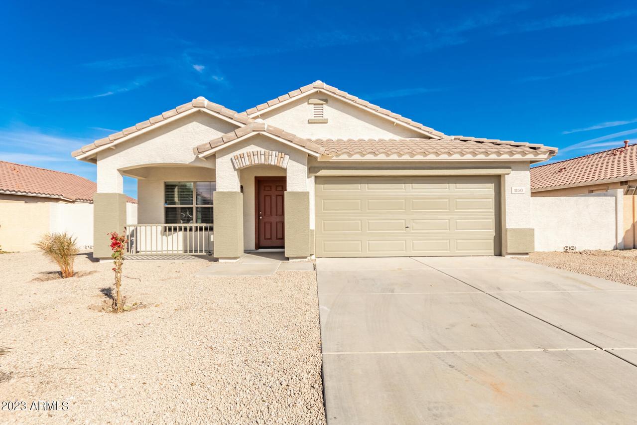 1150 E Chelsea Dr., San Tan Valley, AZ 85140