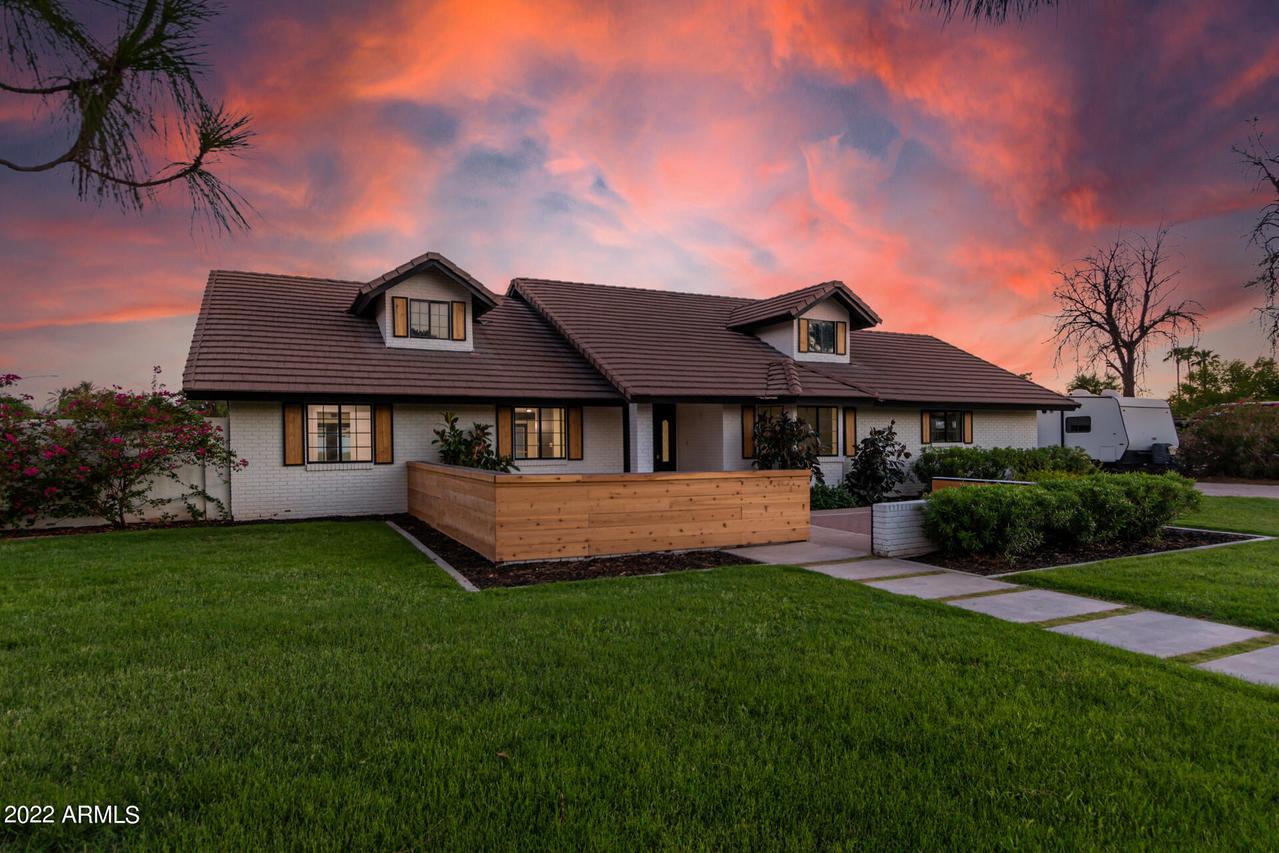 3153 E Inverness Ave., Mesa, AZ 85204