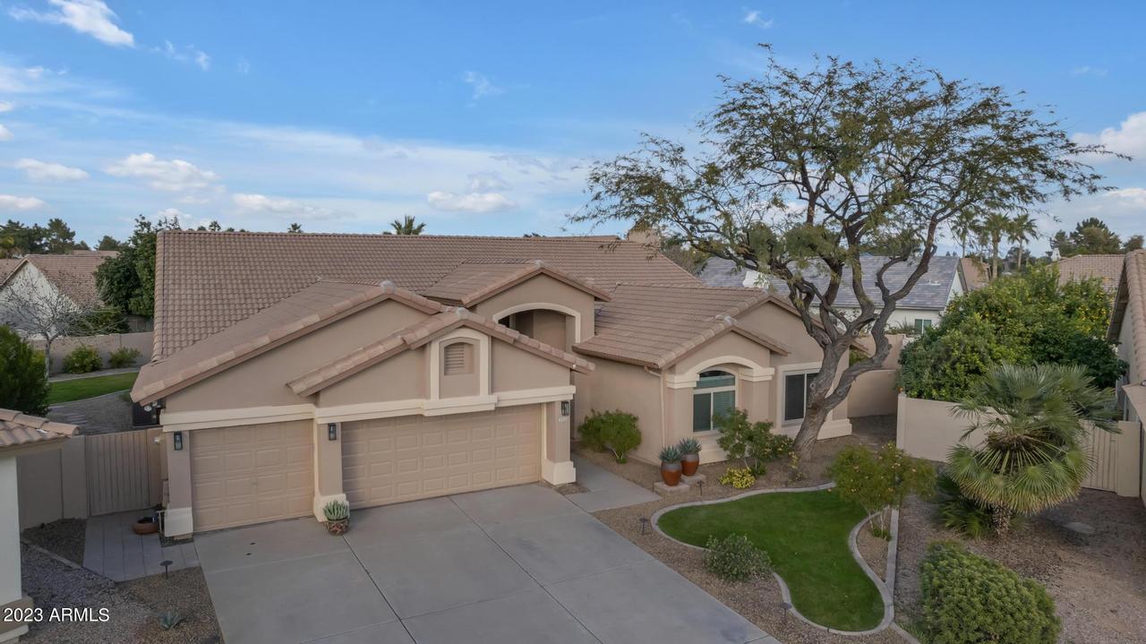 2314 E Tahitian Way, Gilbert, AZ 85234