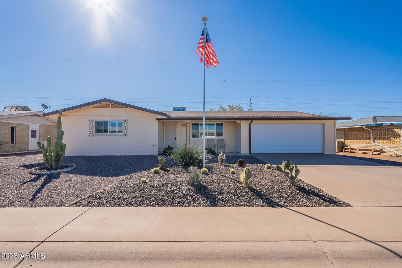 6425 E Decatur St., Mesa, AZ 85205