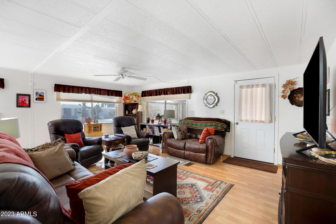 9501 E Broadway Rd. #9, Mesa, AZ 85208