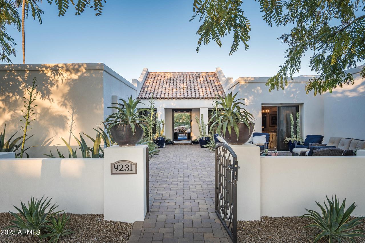 9231 N 83rd Way, Scottsdale, AZ 85258