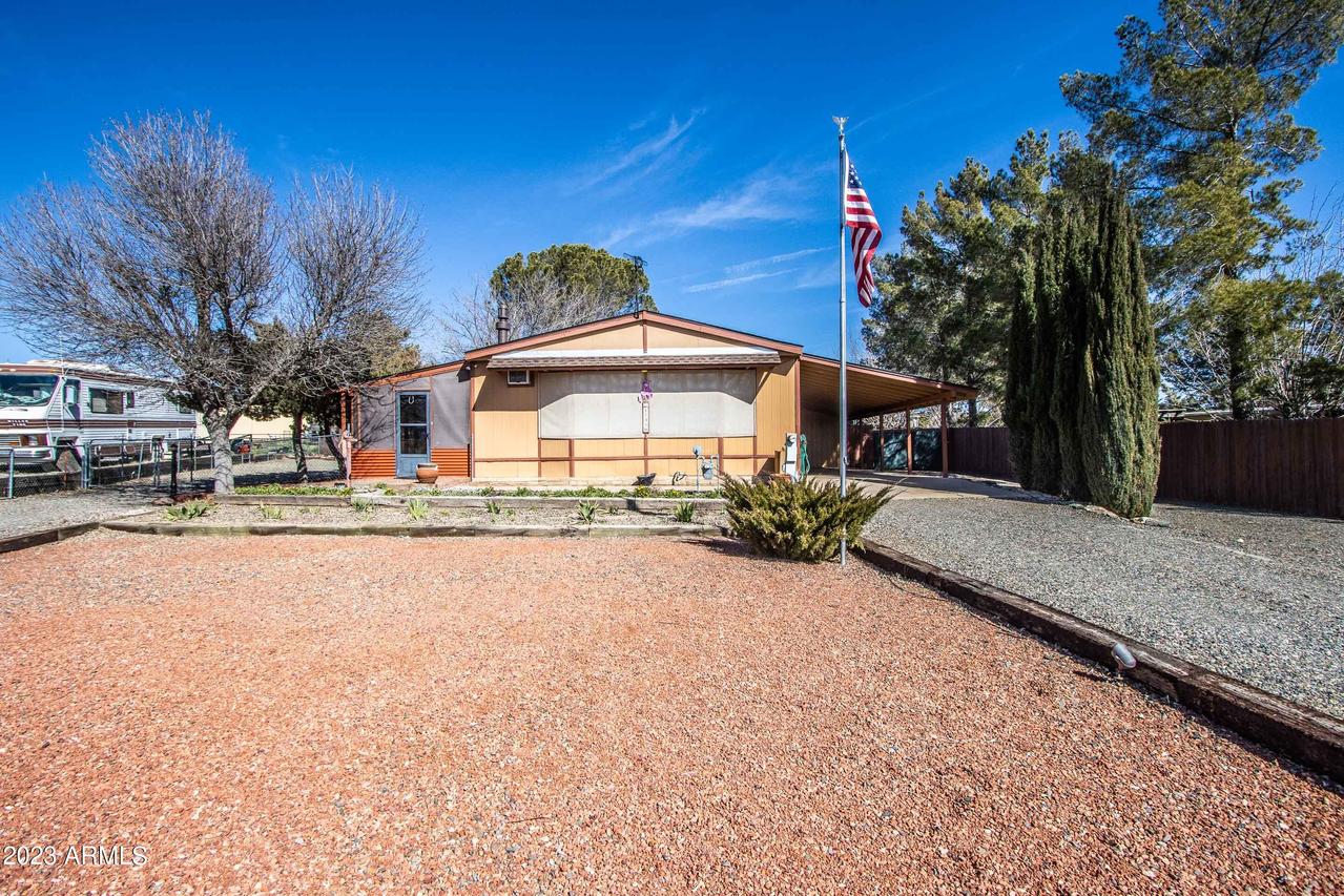 17350 E Trails End Rd., Mayer, AZ 86333