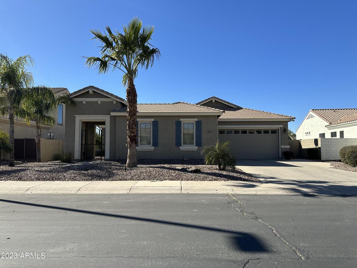 4294 S Summit St., Gilbert, AZ 85297