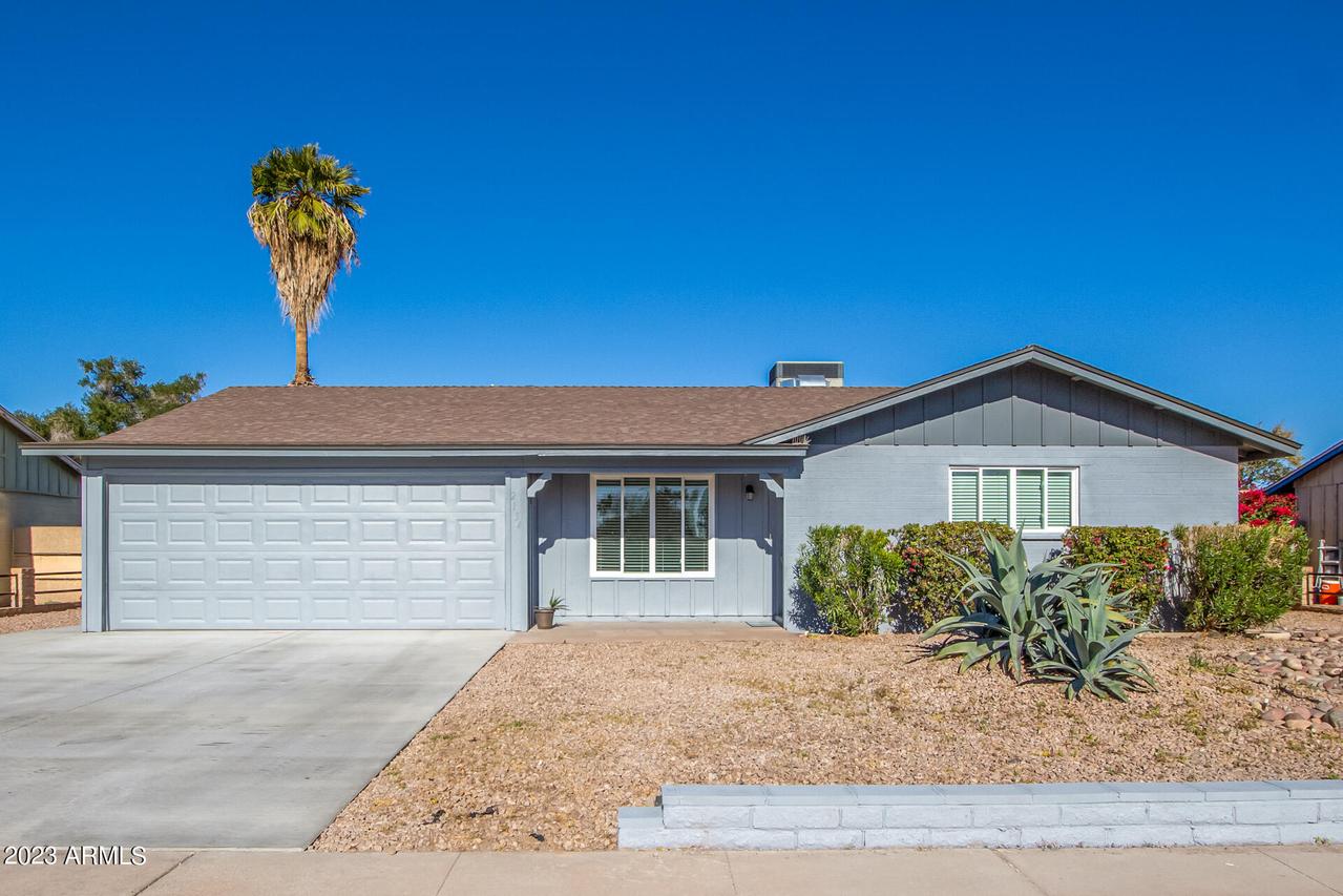 2154 E Greenway Dr., Tempe, AZ 85282