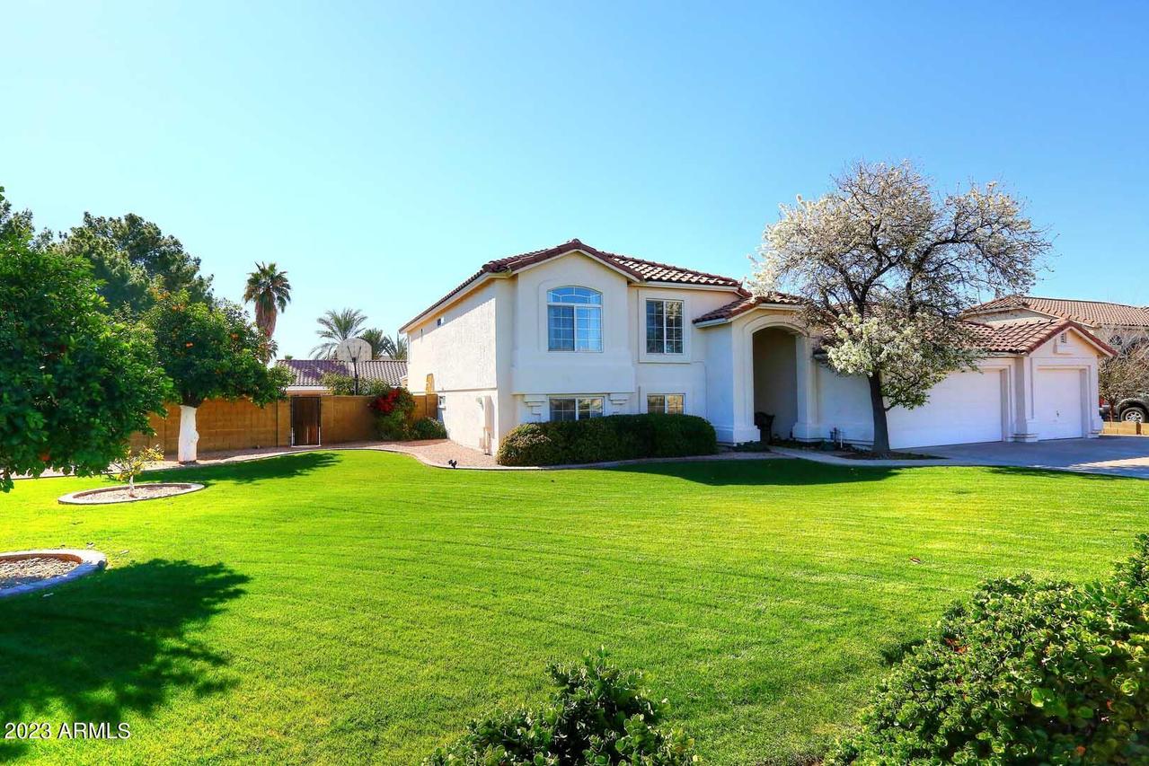 2533 E Hermosa Vista Dr., Mesa, AZ 85213