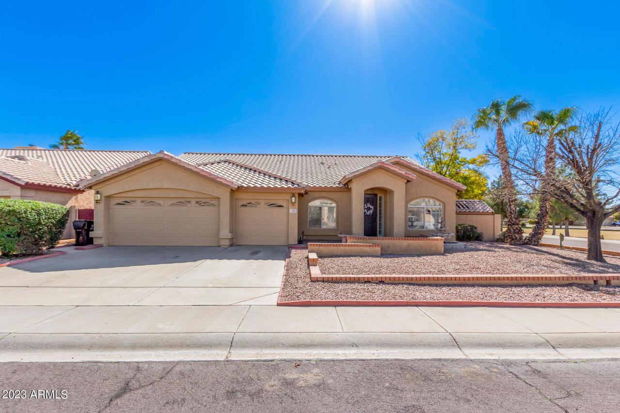 8817 W Kathleen Rd., Peoria, AZ 85382