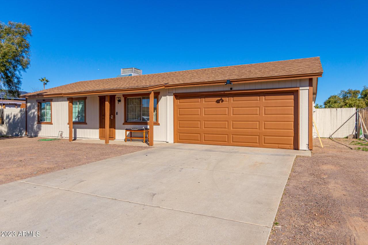 1923 N 69th Ave., Phoenix, AZ 85035