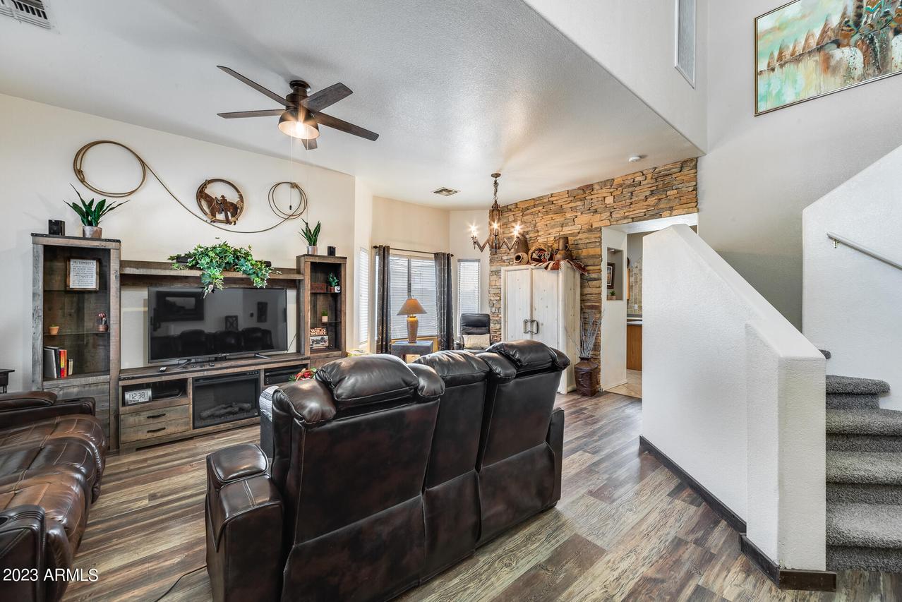 15611 W Ironwood St., Surprise, AZ 85374