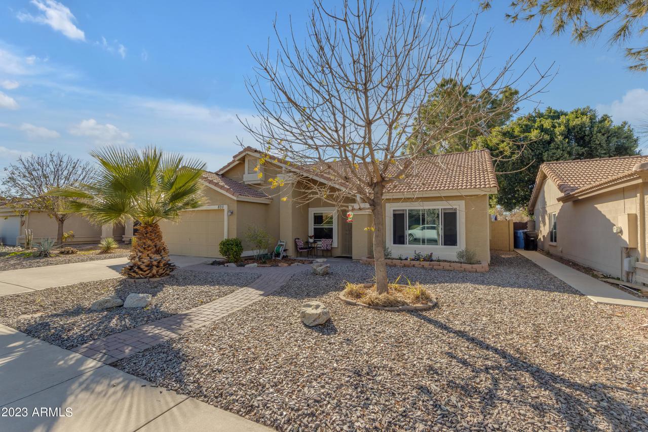 820 N Sailors Way, Gilbert, AZ 85234