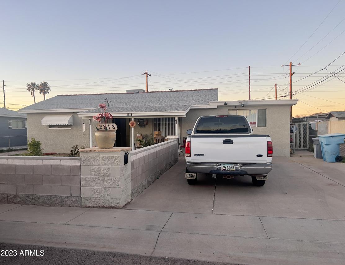 2818 W Roma Ave., Phoenix, AZ 85017