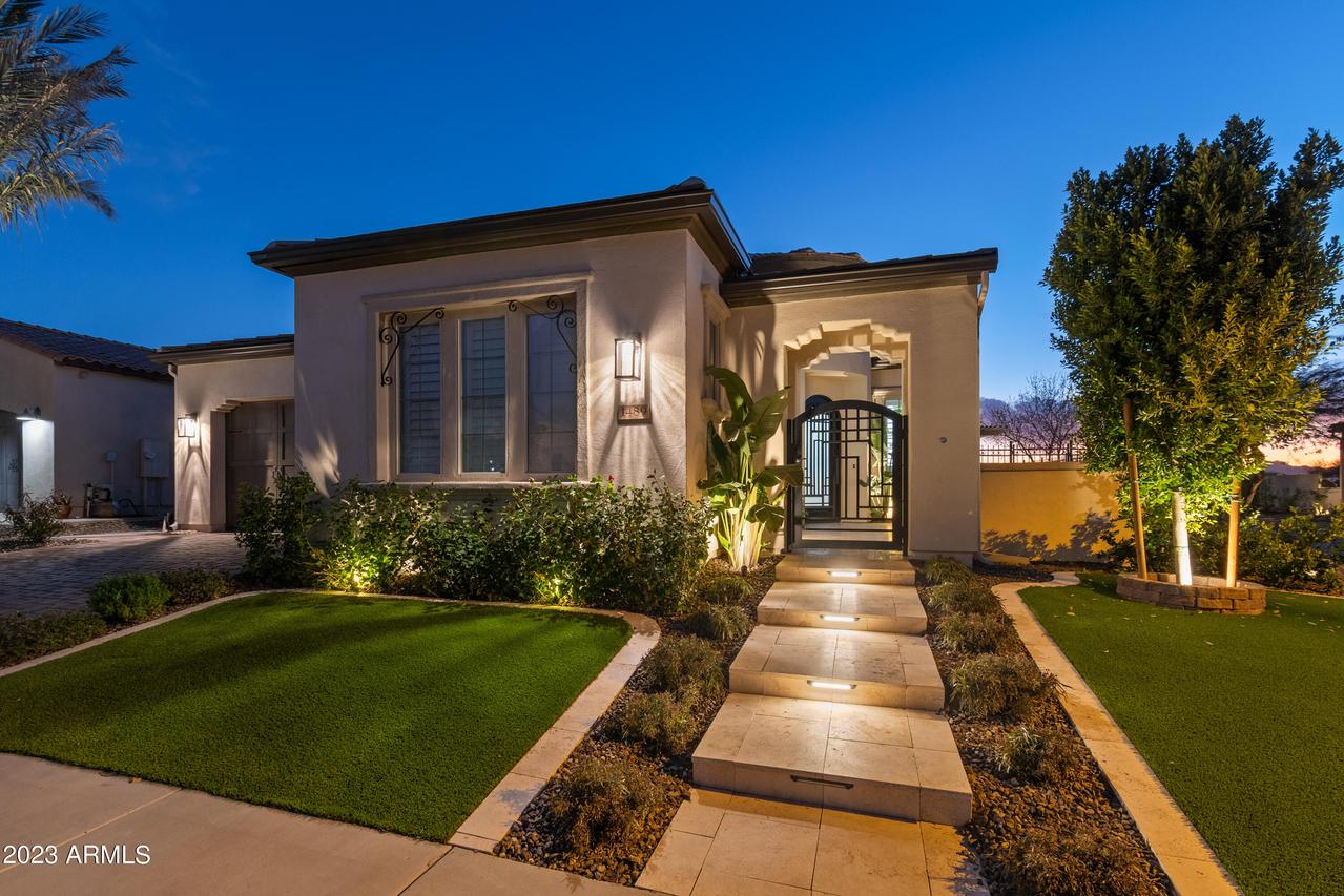 1489 E Sweet Citrus Dr., Queen Creek, AZ 85140