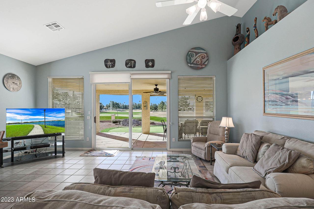 5310 S Tanglewood Dr., Sun Lakes, AZ 85248