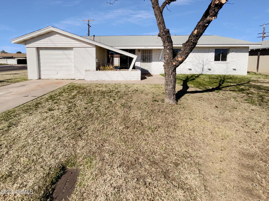 3848 W Glendale Ave., Phoenix, AZ 85051