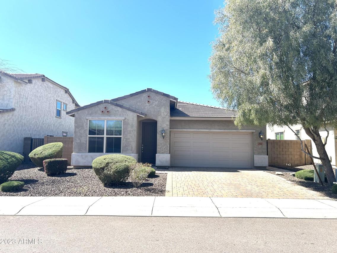 252 N Crosscreek Dr., Chandler, AZ 85225
