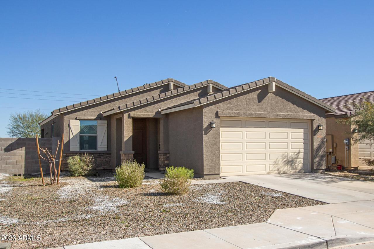 7377 N 123rd Dr., Glendale, AZ 85307