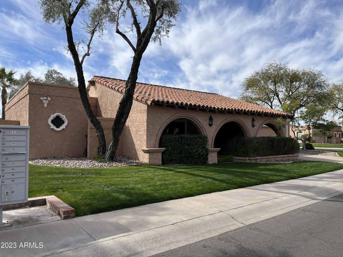 8165 E Via De La Escuela St., Scottsdale, AZ 85258