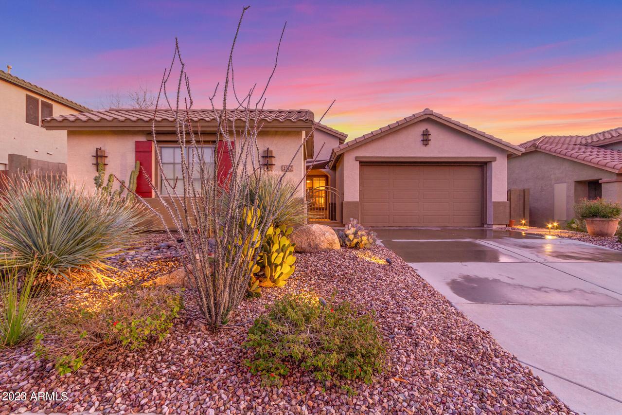 2517 W Morse Dr., Anthem, AZ 85086