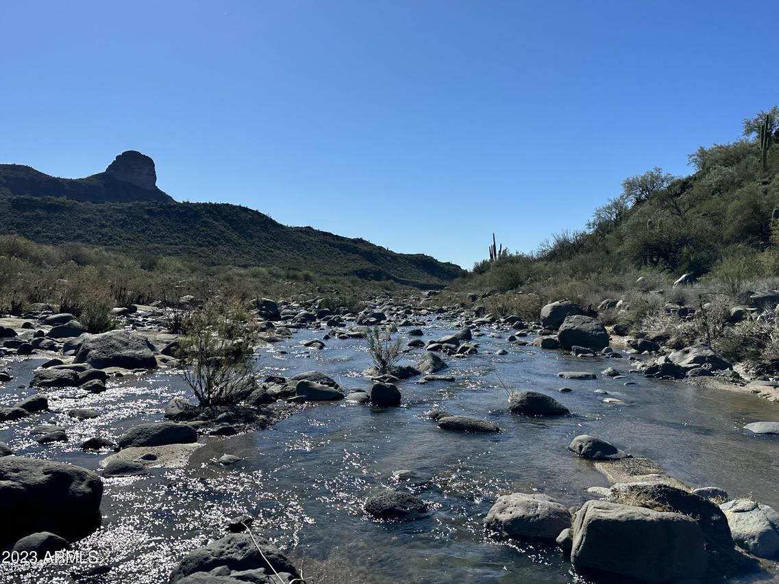 22400 E Tara Springs Rd., Black Canyon City, AZ 85324