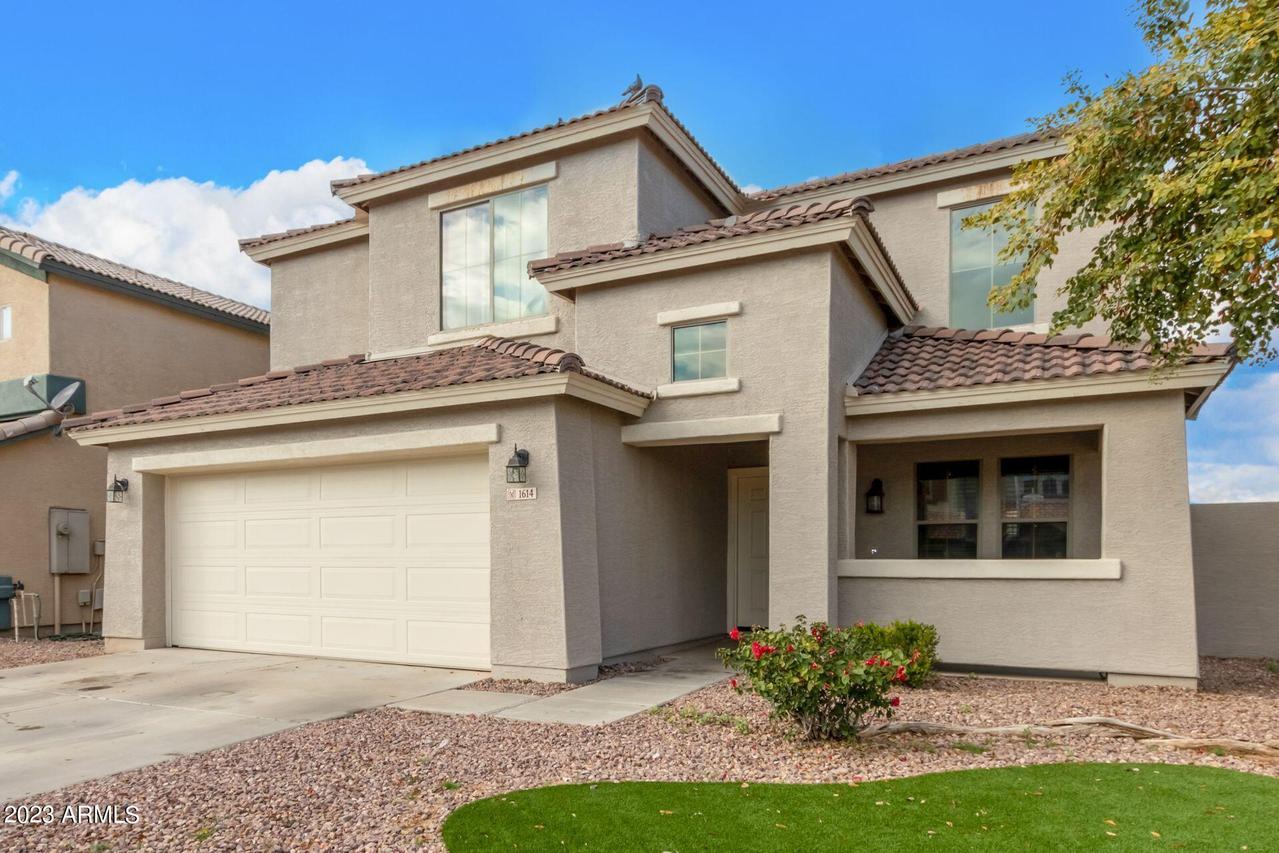 1614 W Pecan Rd., Phoenix, AZ 85041