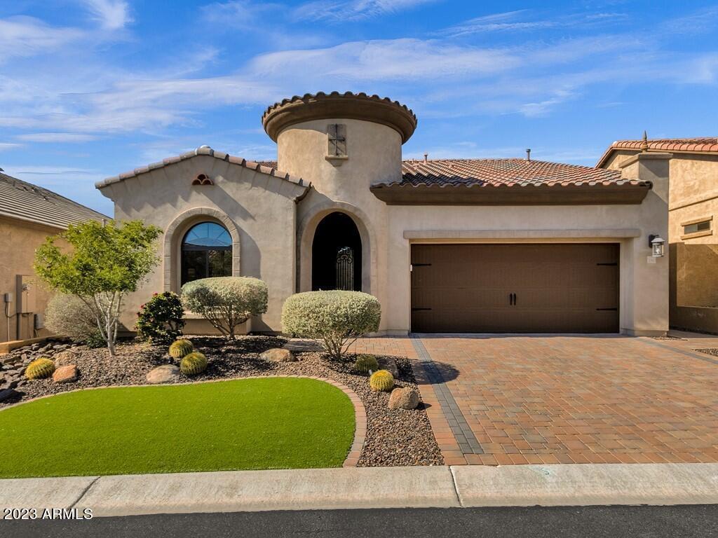 2060 N Canelo Hills, Mesa, AZ 85207