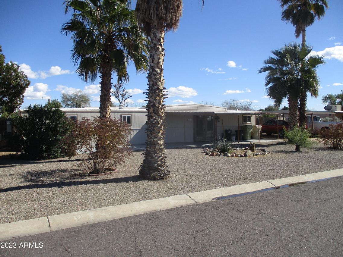 16033 N 67th Dr., Peoria, AZ 85382