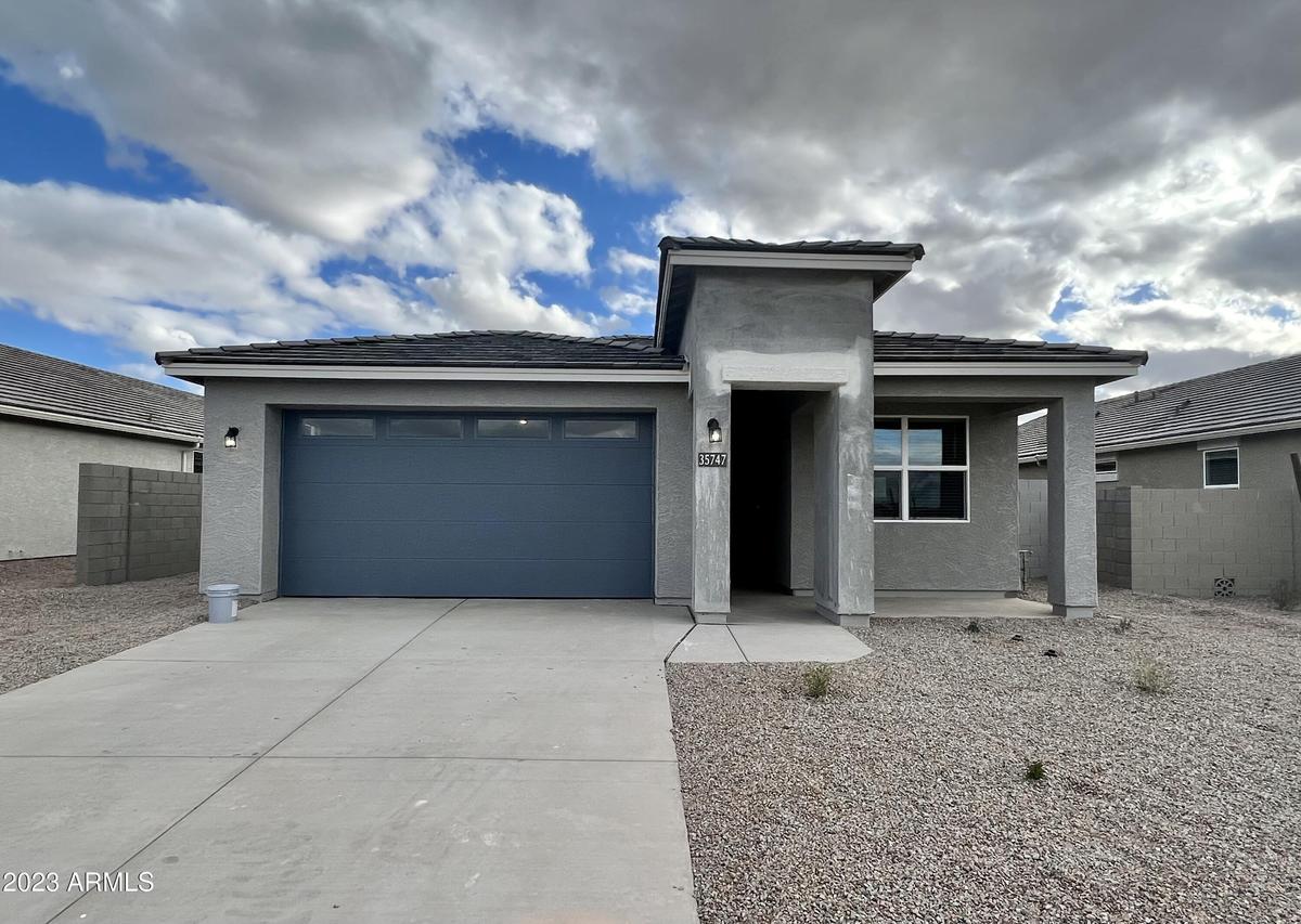 35747 W San Alvarez Ave., Maricopa, AZ 85138