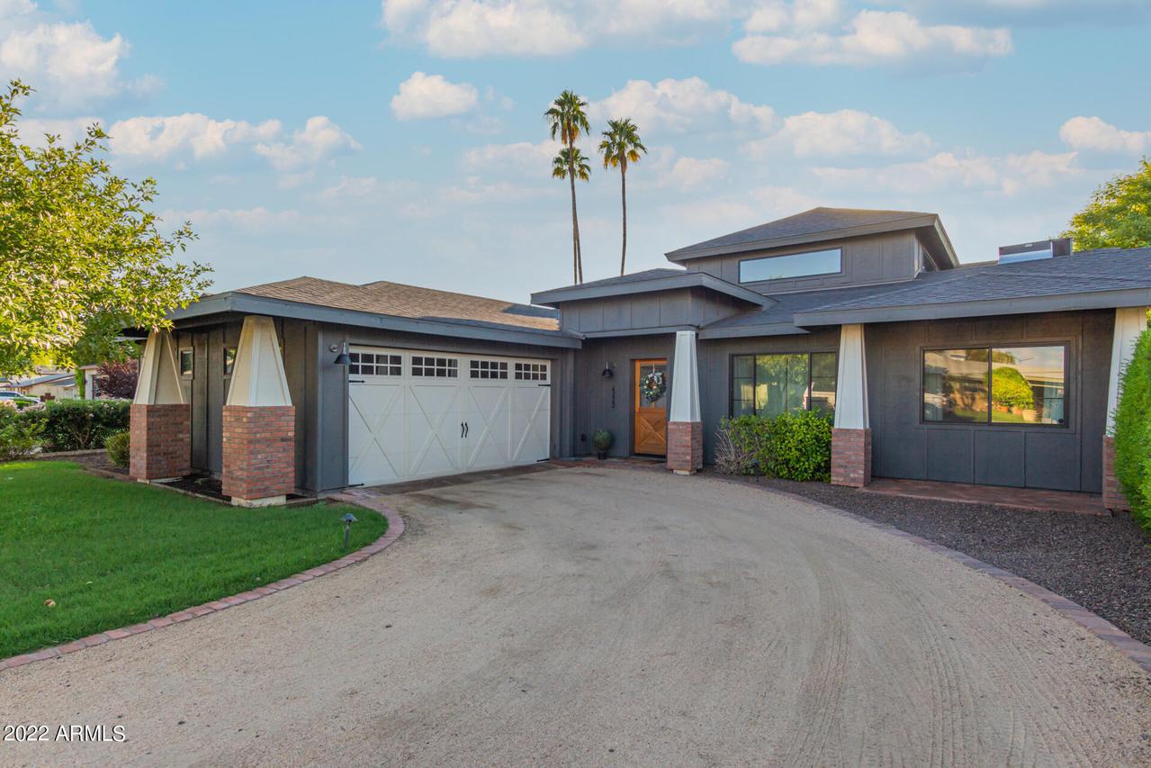 4222 N 43rd St., Phoenix, AZ 85018