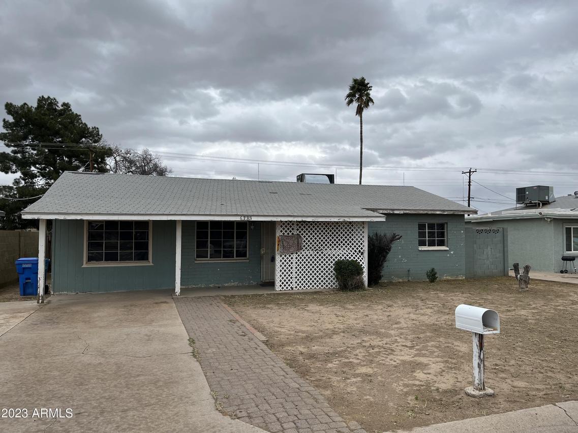 6733 N 32nd Ave., Phoenix, AZ 85017
