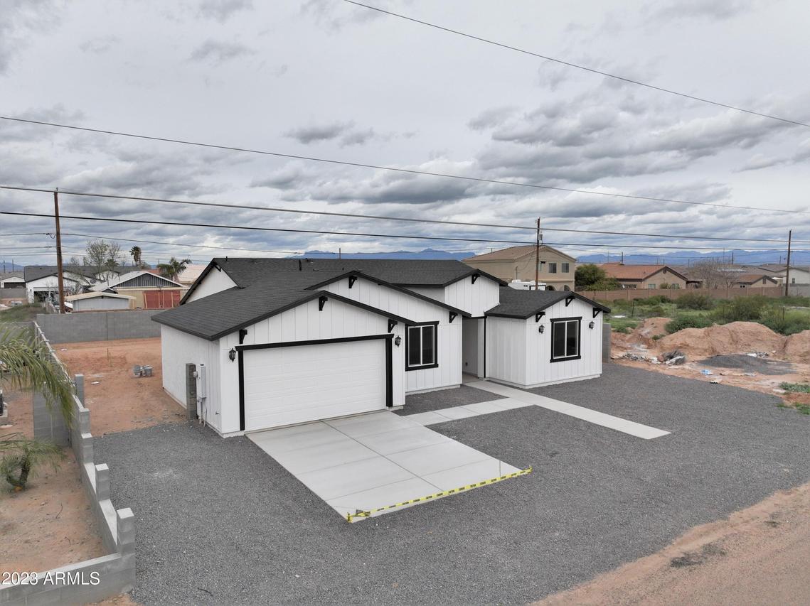 5542 E Vista Grande Dr., San Tan Valley, AZ 85140