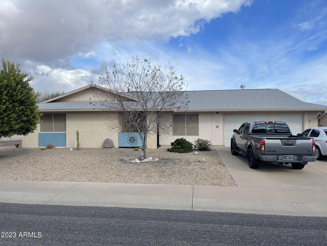 17809 N Foothills Dr., Sun City, AZ 85373