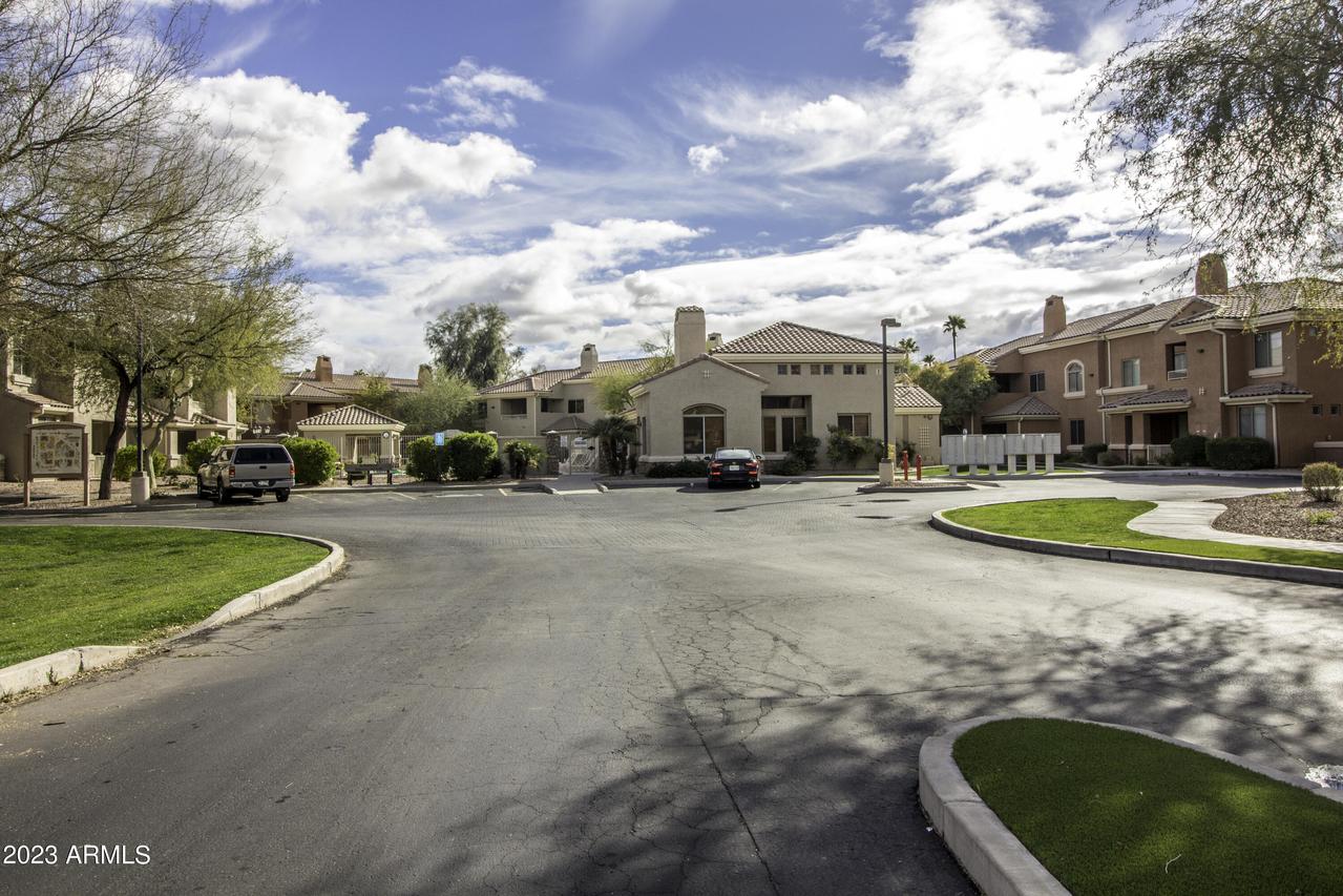 955 E Knox Rd. #217, Chandler, AZ 85225