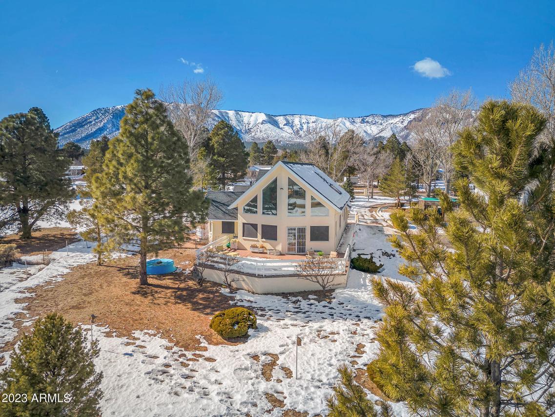 7875 Prairie Dog Ln., Flagstaff, AZ 86004