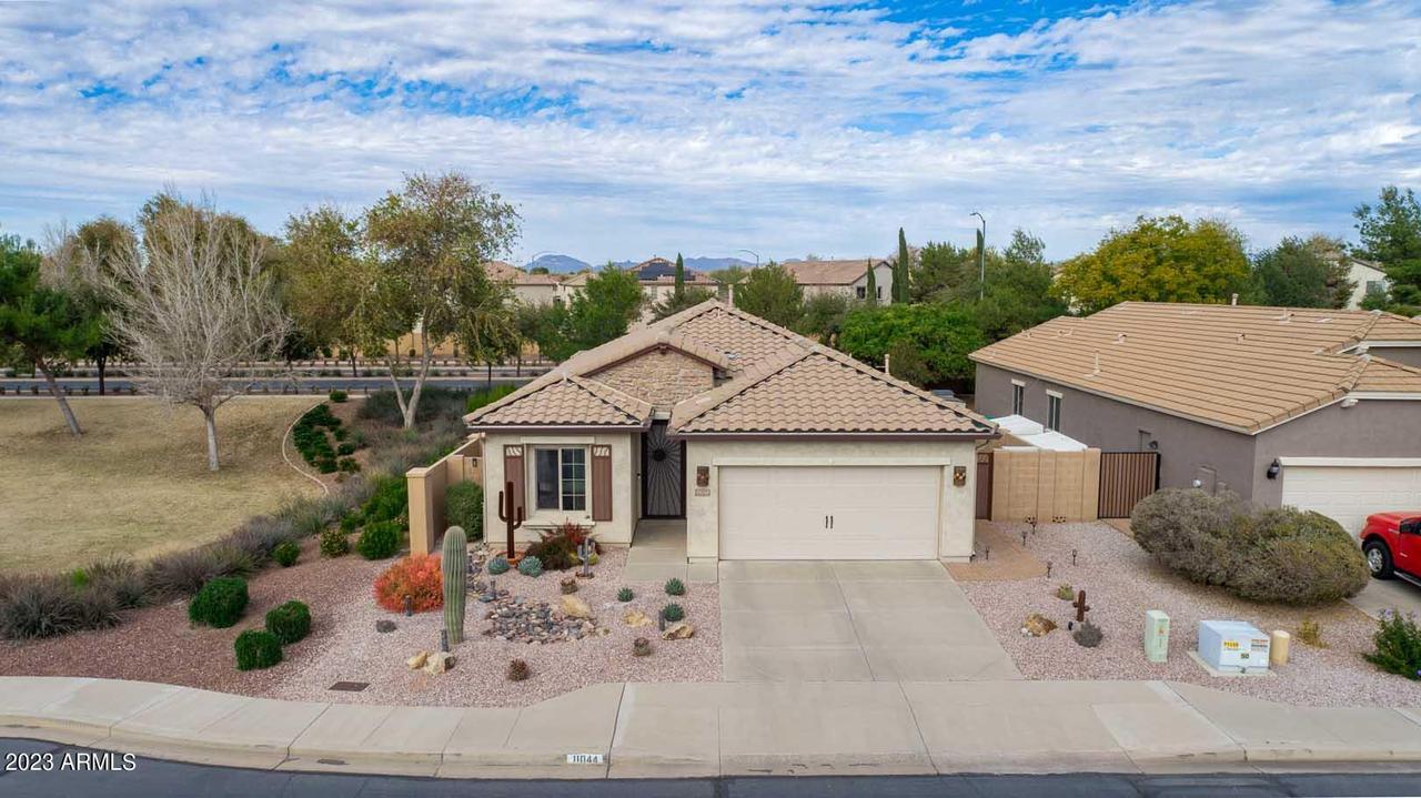 11044 E Sheridan Ave., Mesa, AZ 85212