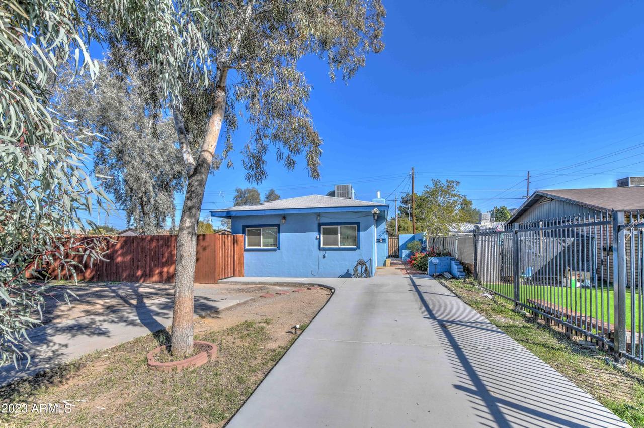 9611 N 7th Pl., Phoenix, AZ 85020