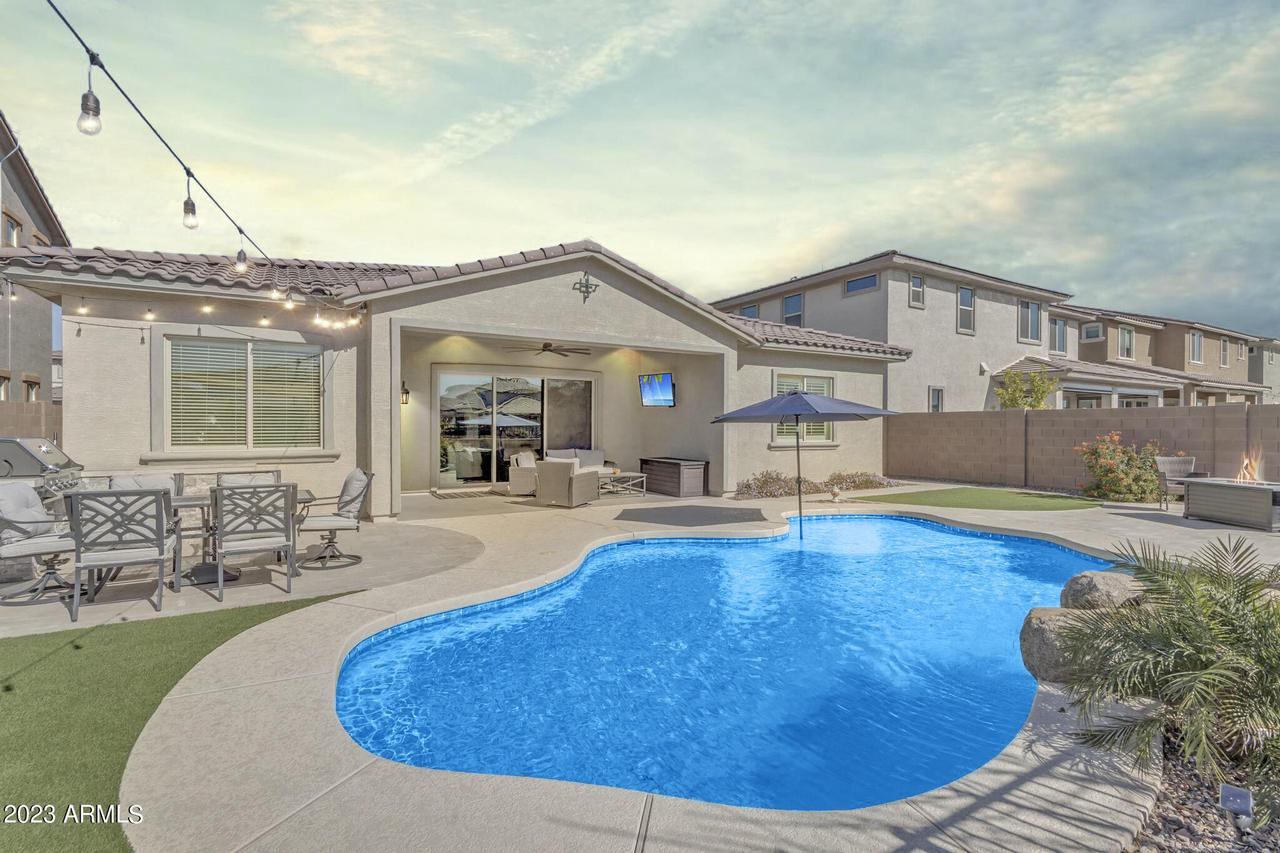20919 E Canary Way, Queen Creek, AZ 85142