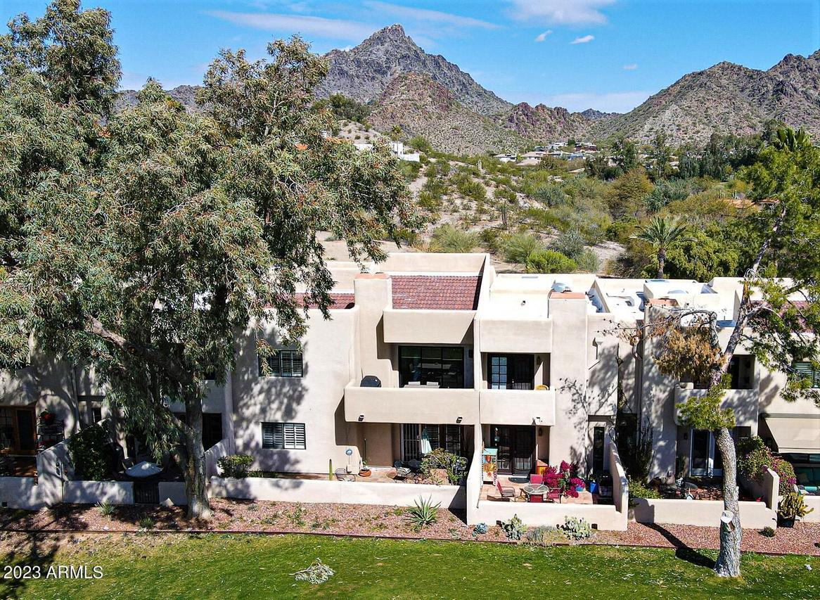 2955 E Rose Ln., Phoenix, AZ 85016