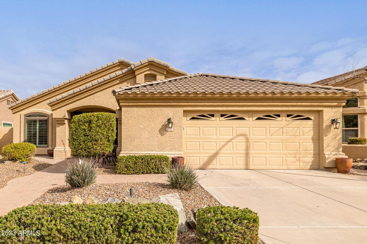 1242 E Cottonwood Ln., Phoenix, AZ 85048