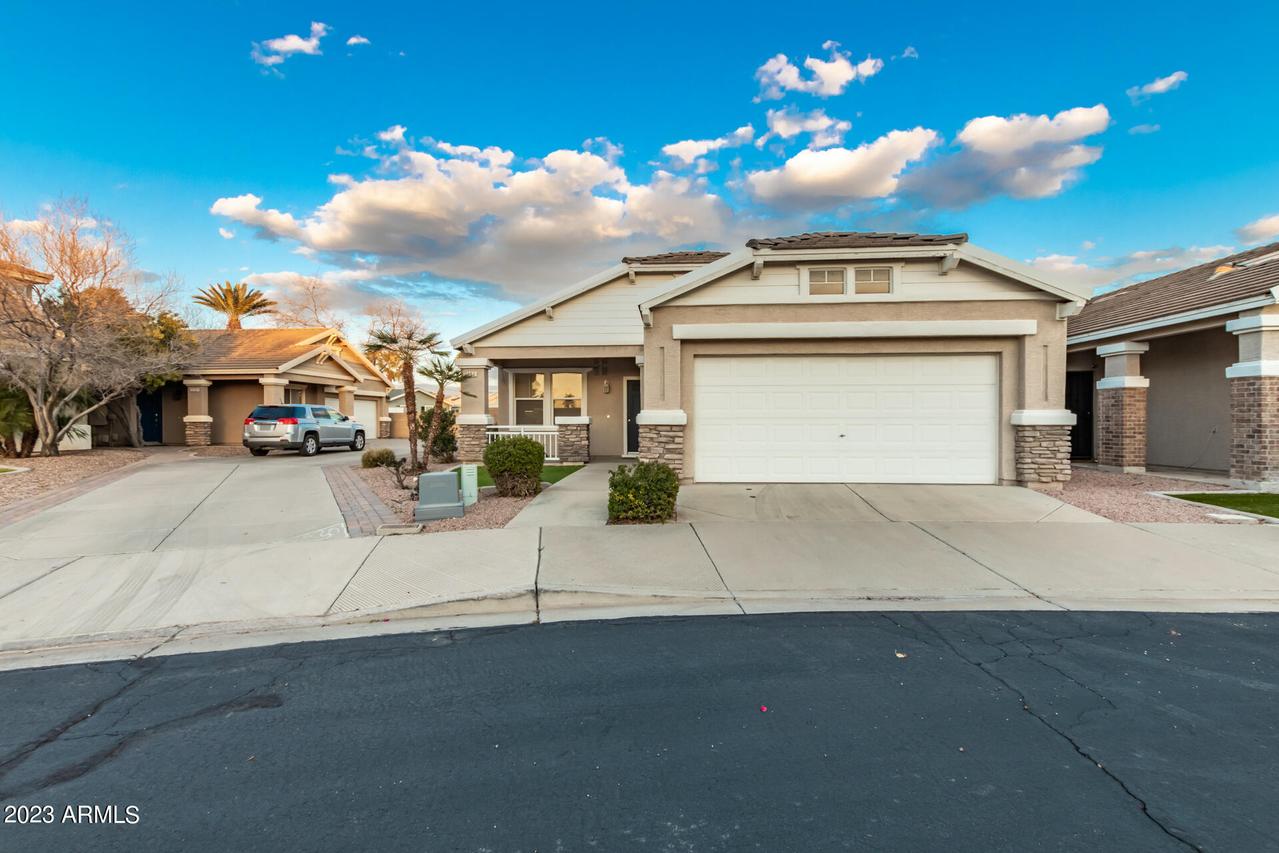 2111 S Gordon, Mesa, AZ 85209