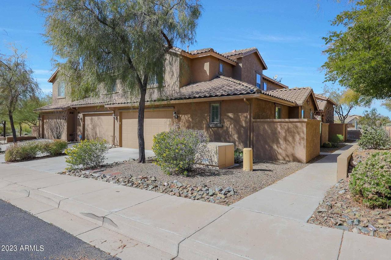 2054 W Roy Rogers Rd., Phoenix, AZ 85085