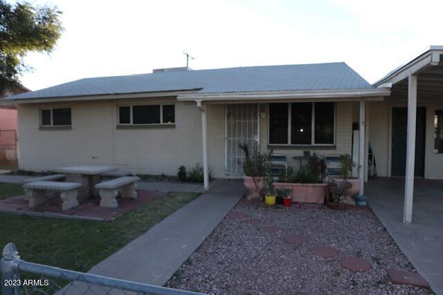 5630 S 20th St., Phoenix, AZ 85040