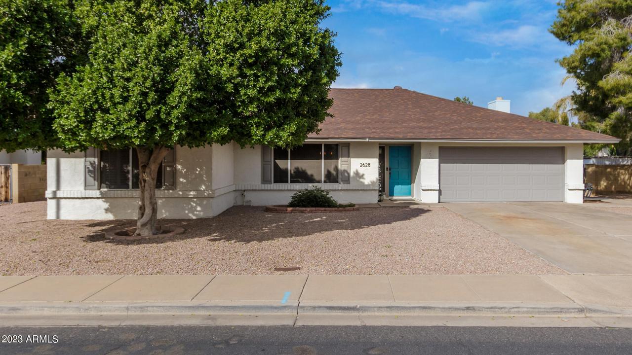 2628 S Reyes, Mesa, AZ 85202